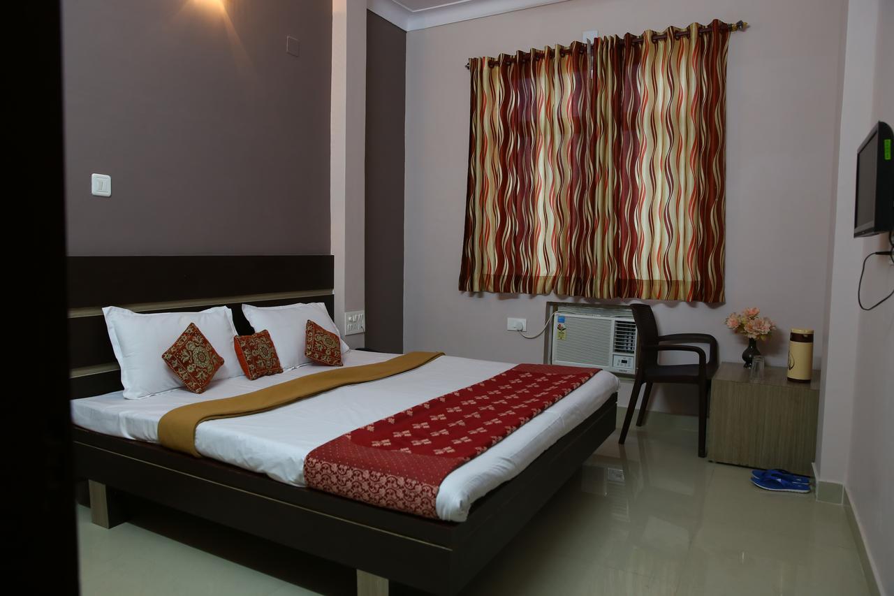 Hotel Shubh Laxmi 烏代浦 外观 照片